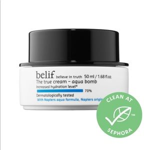 The true cream-aqua bomb. New